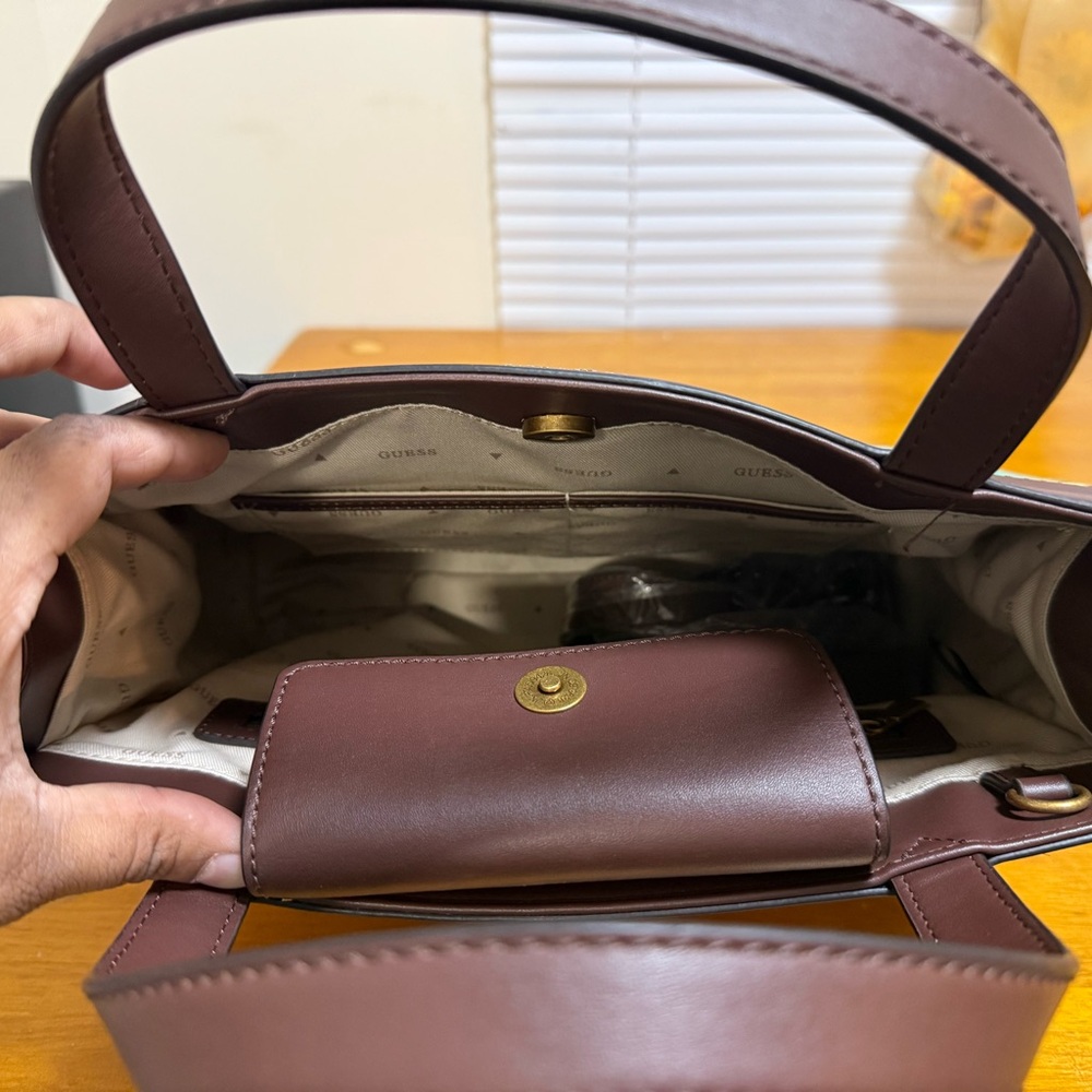 Guess Multicolor Floral and Leopard Tote - Picture 8 of 8